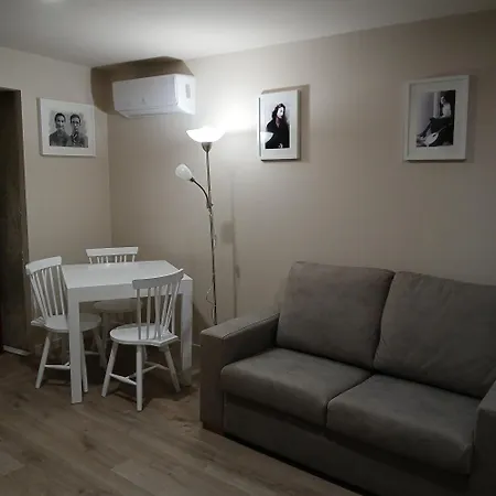 Casamalia 54