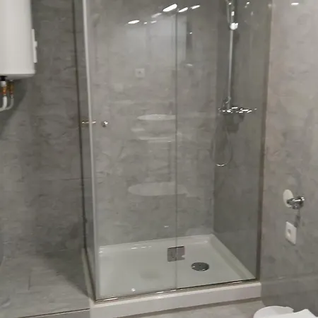 Casamalia 54 アパート